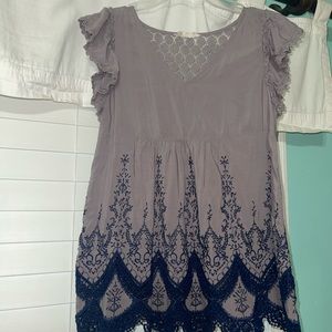 Cute dressy top for any occasion